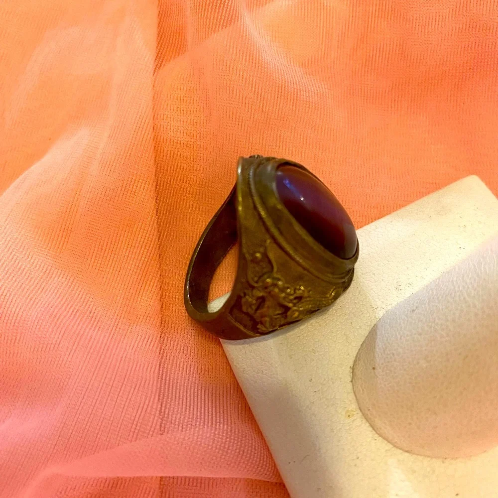 VINTAGE TIGERS EYE GENTELMANS RING - Picture 4 of 6